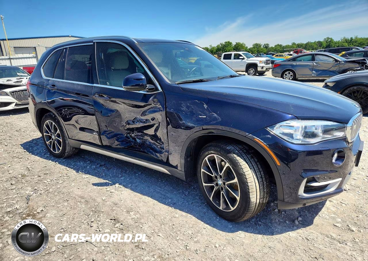 2017 BMW X5 xDrive35I VIN:5UXKR0C33H0X78081 - 4