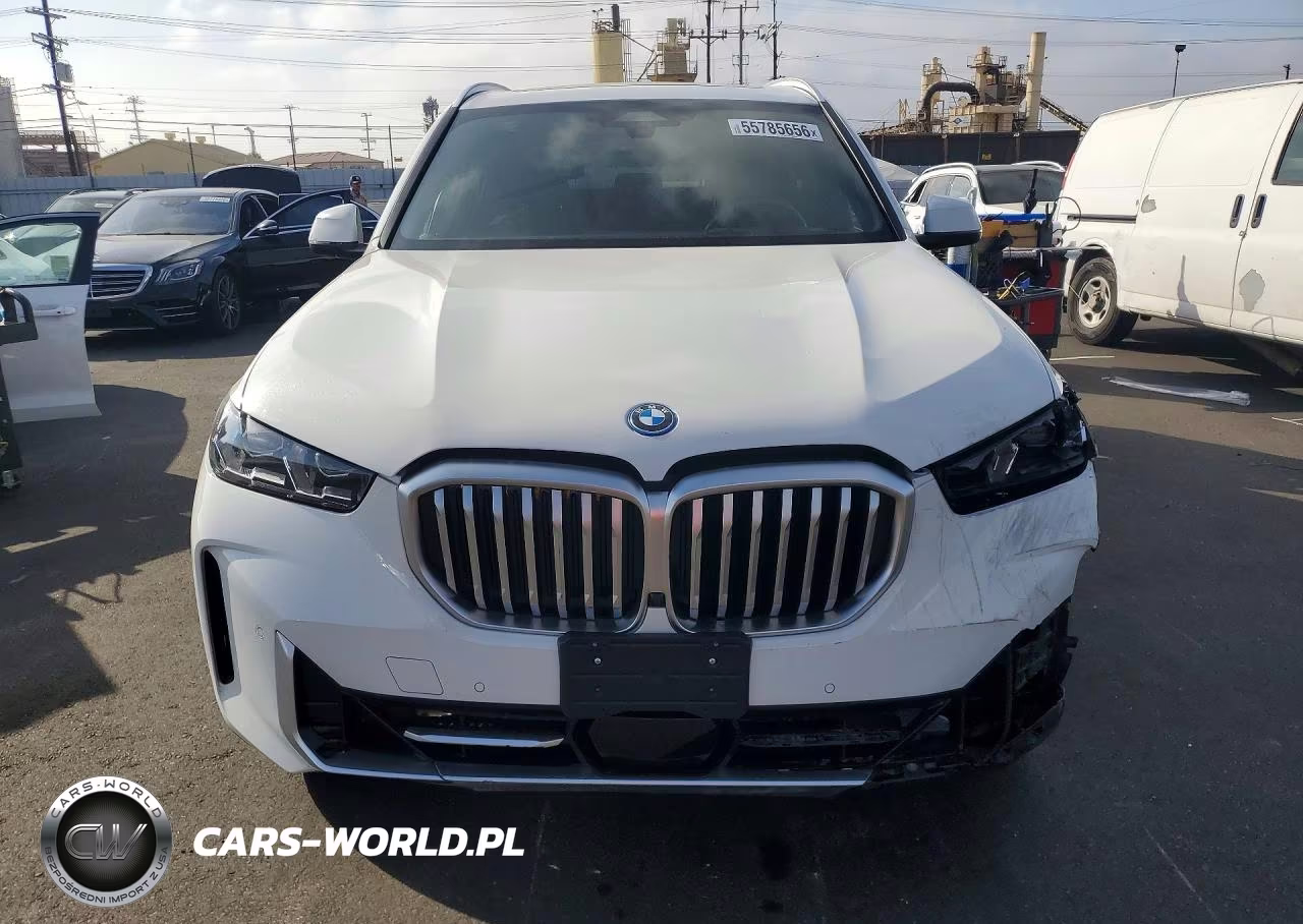 2025 BMW X5 xDrive50E VIN:5UX43EU0XS9Y04268 - 5