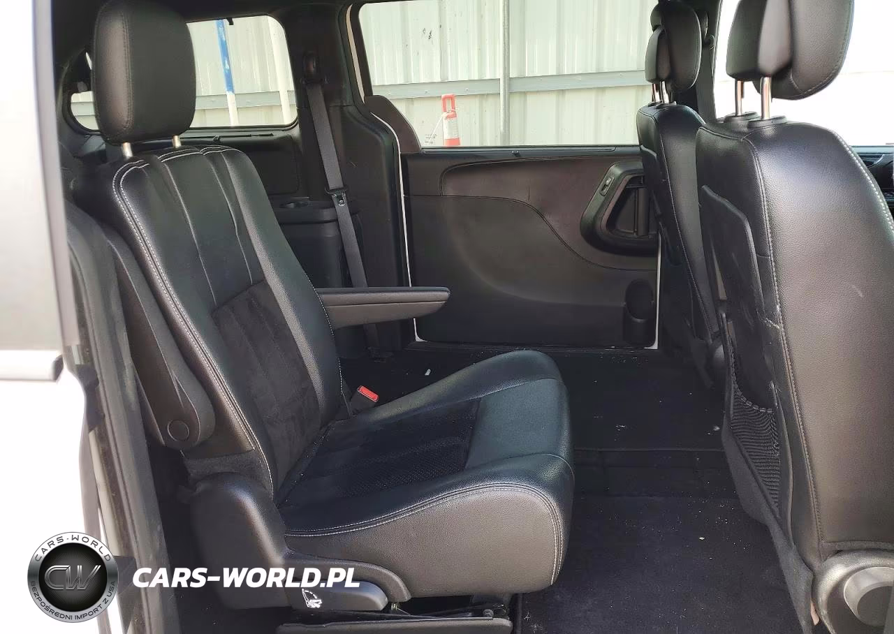 2016 Dodge Grand Caravan Sxt VIN:2C4RDGCG9GR347016 - 11