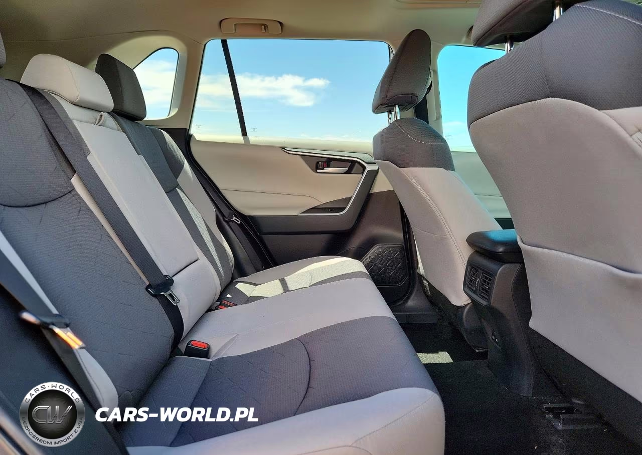 2023 Toyota Rav4 Xle VIN:2T3P1RFV2PC349803 - 10
