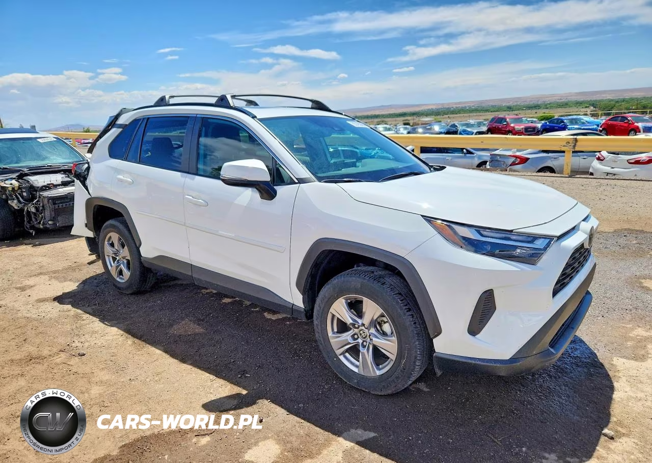 2023 Toyota Rav4 Xle VIN:2T3P1RFV2PC349803 - 4
