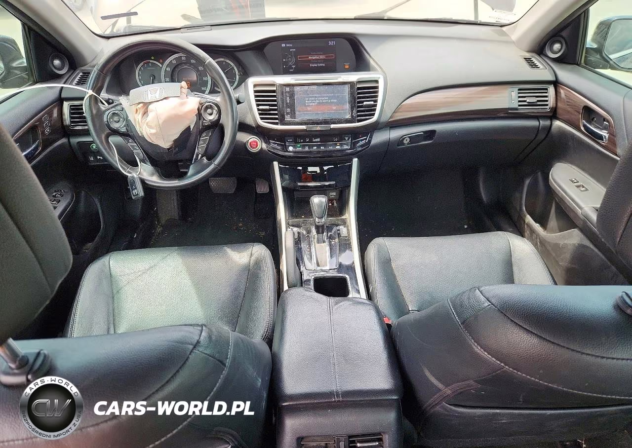 2017 Honda Accord Touring VIN:1HGCR3F94HA015053 - 8