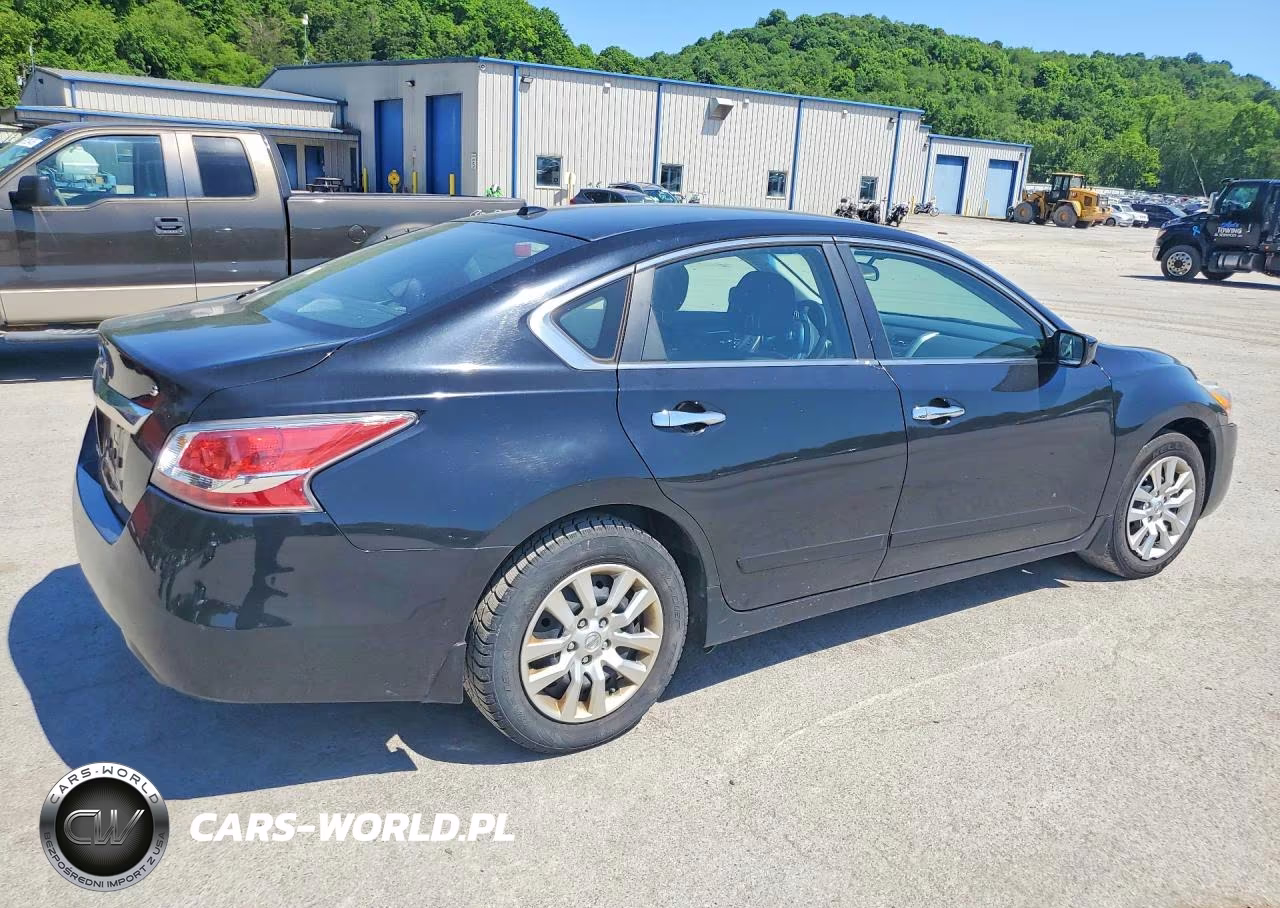 2015 Nissan Altima 2.5 S VIN:1N4AL3AP7FC423034 - 3