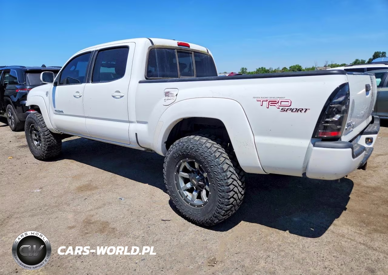 2011 Toyota Tacoma VIN:3TMMU4FN6BM031088 - 2