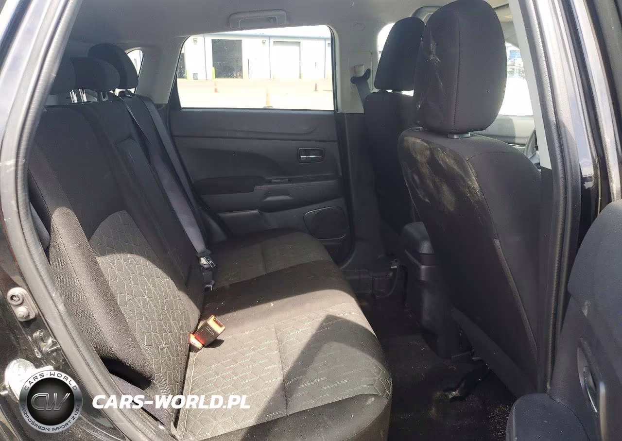 2023 Mitsubishi Outlander Sport S VIN:JA4ARUAU1PU006485 - 11