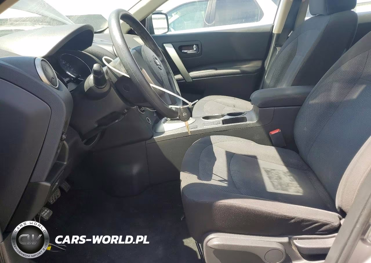 2015 Nissan Rogue Select S VIN:JN8AS5MT0FW660467 - 7