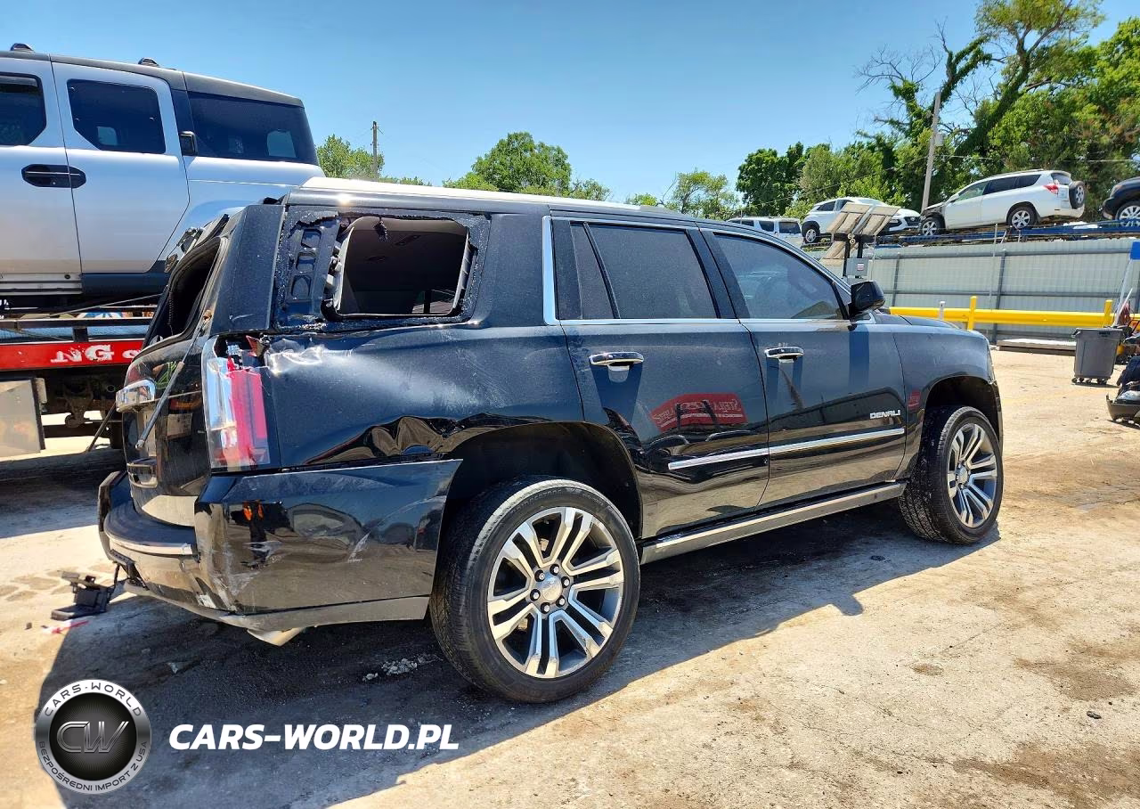2017 GMC Yukon Denali VIN:1GKS2CKJ2HR371876 - 3