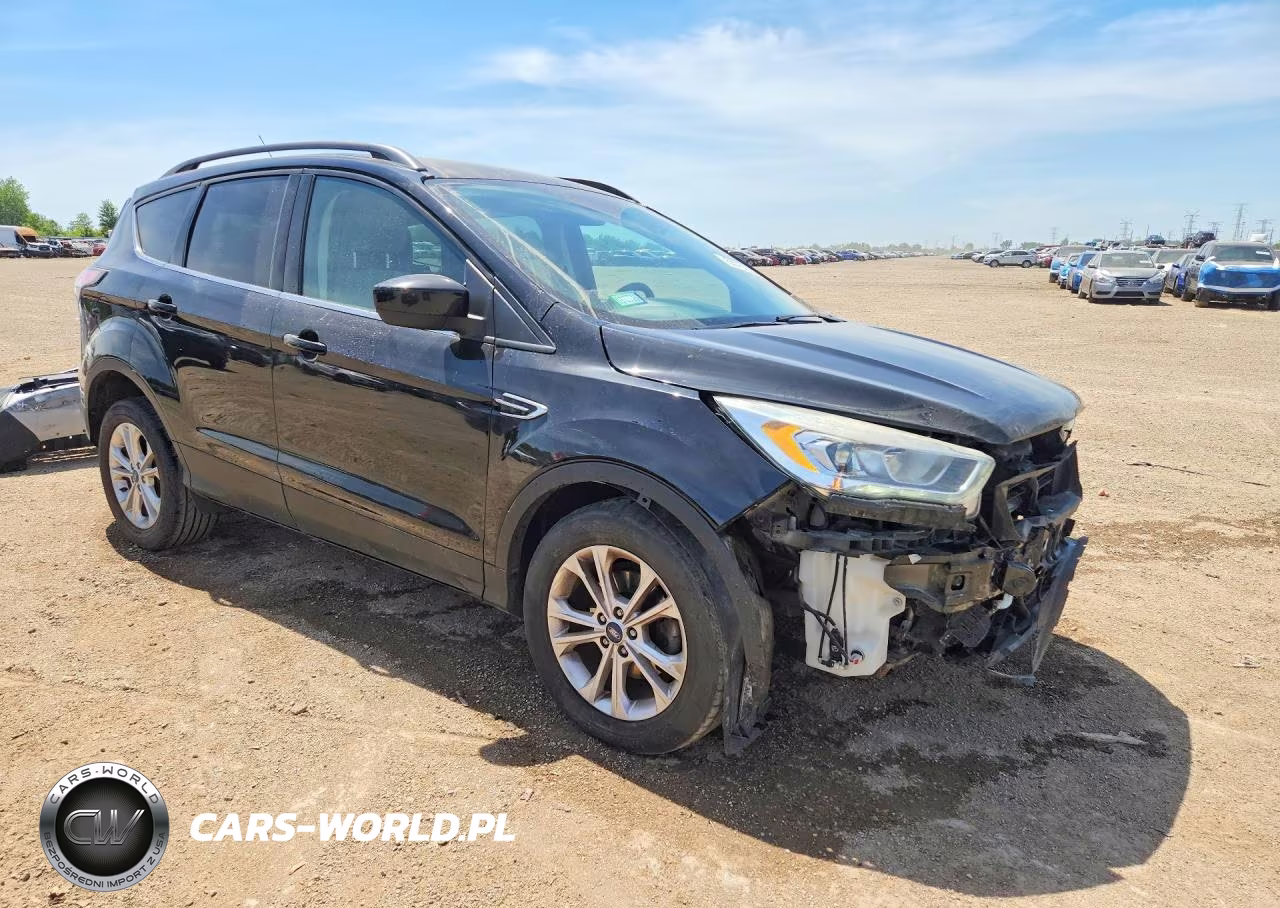 2017 Ford Escape Se VIN:1FMCU0GD7HUB21098 - 4