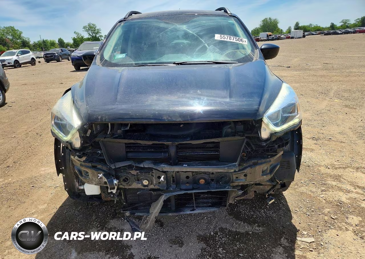 2017 Ford Escape Se VIN:1FMCU0GD7HUB21098 - 5
