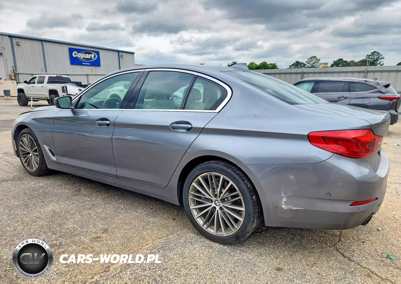 2019 BMW 530 Xi VIN:WBAJA7C56KWC77544 - 2