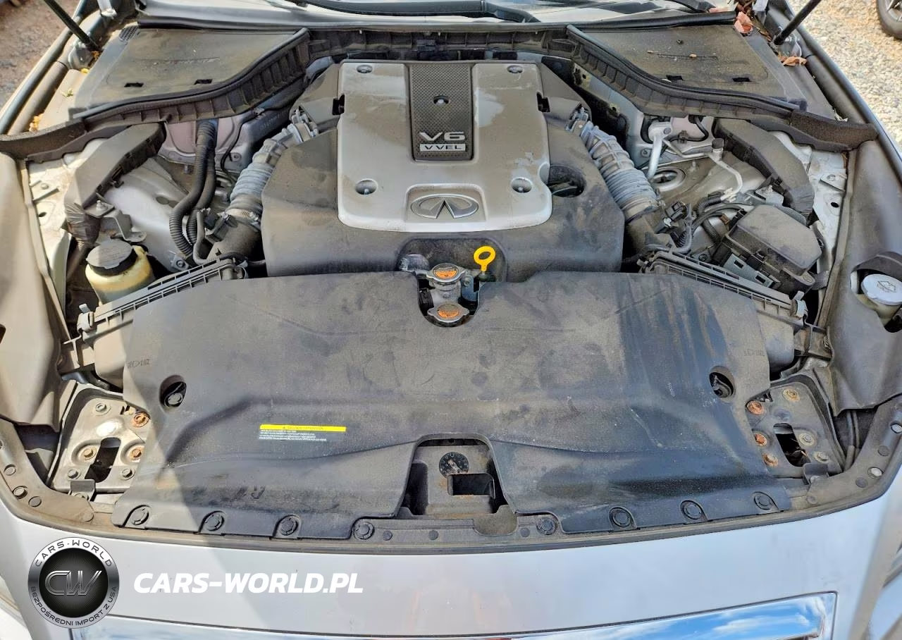 2014 Infiniti Q50 Premium VIN:JN1BV7AR7EM699632 - 11