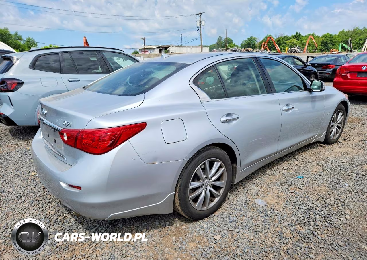 2014 Infiniti Q50 Premium VIN:JN1BV7AR7EM699632 - 3