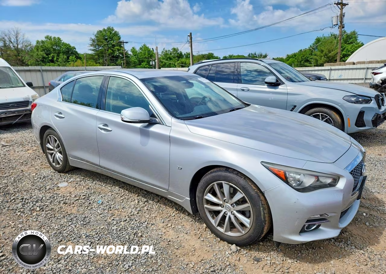 2014 Infiniti Q50 Premium VIN:JN1BV7AR7EM699632 - 4