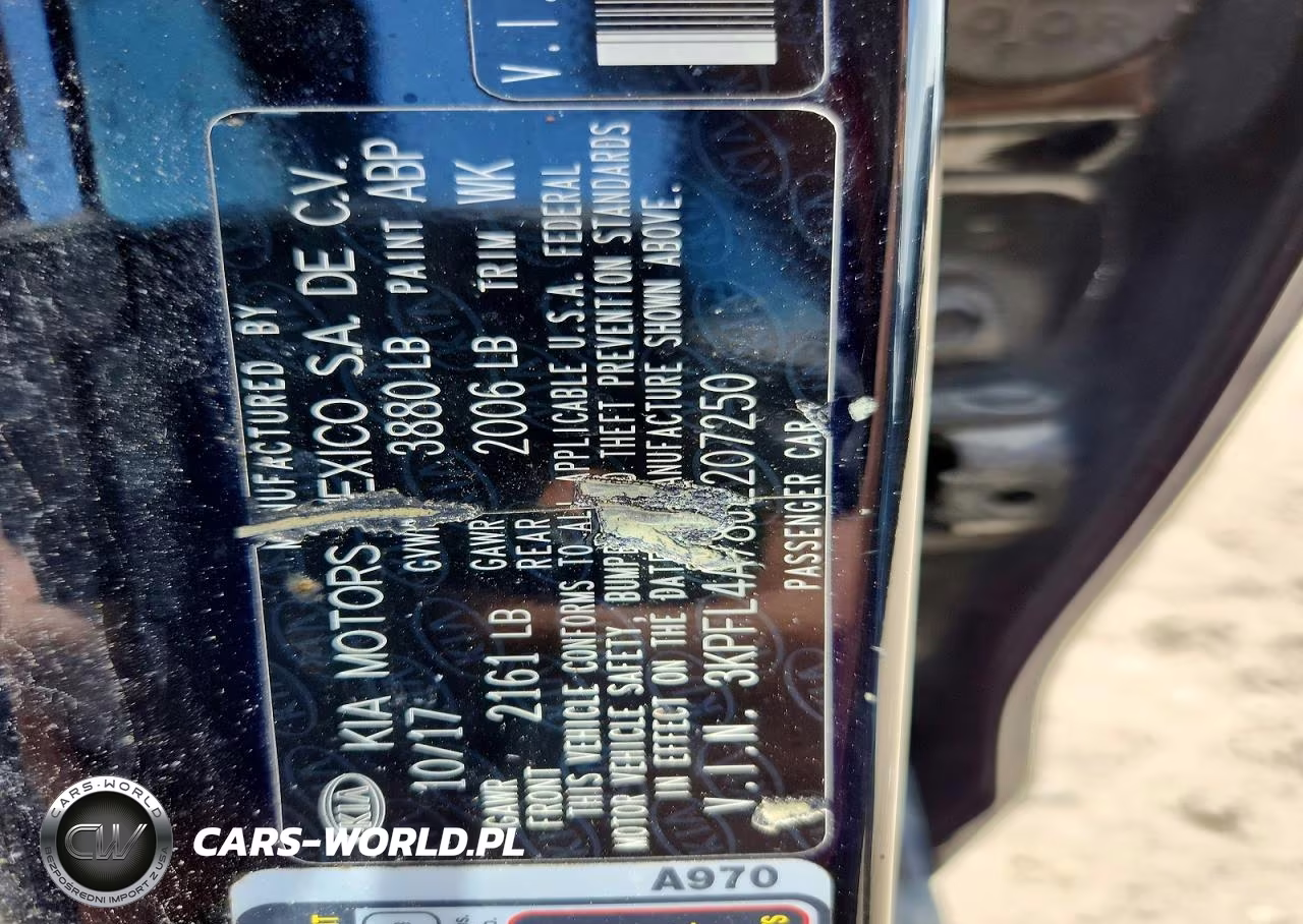 2018 Kia Forte S VIN:3KPFL4A78JE207250 - 12