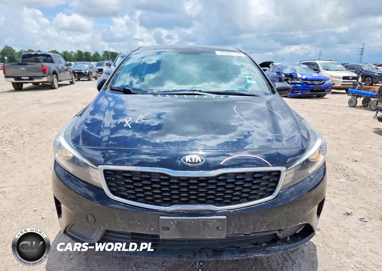 2018 Kia Forte S VIN:3KPFL4A78JE207250 - 5