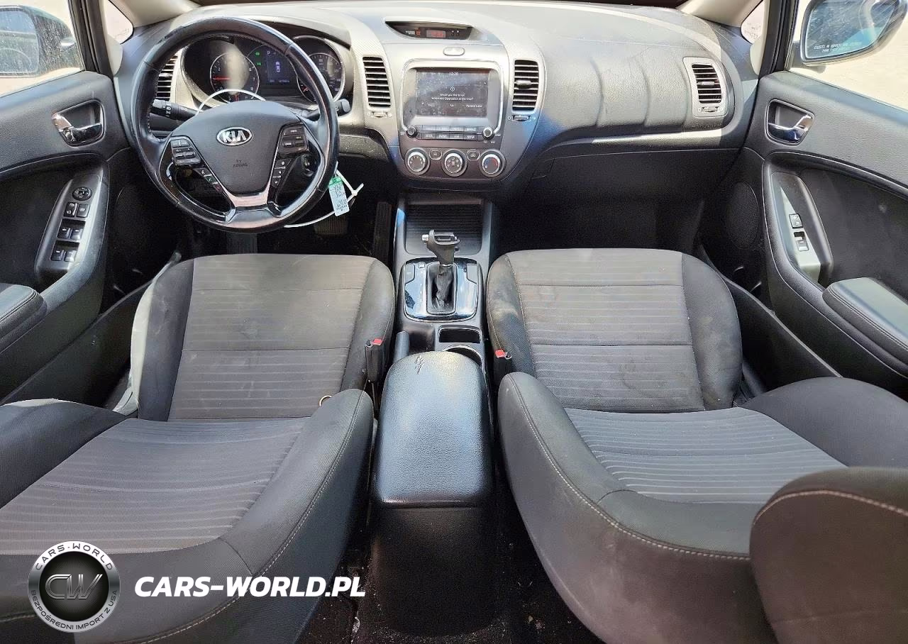2018 Kia Forte S VIN:3KPFL4A78JE207250 - 8