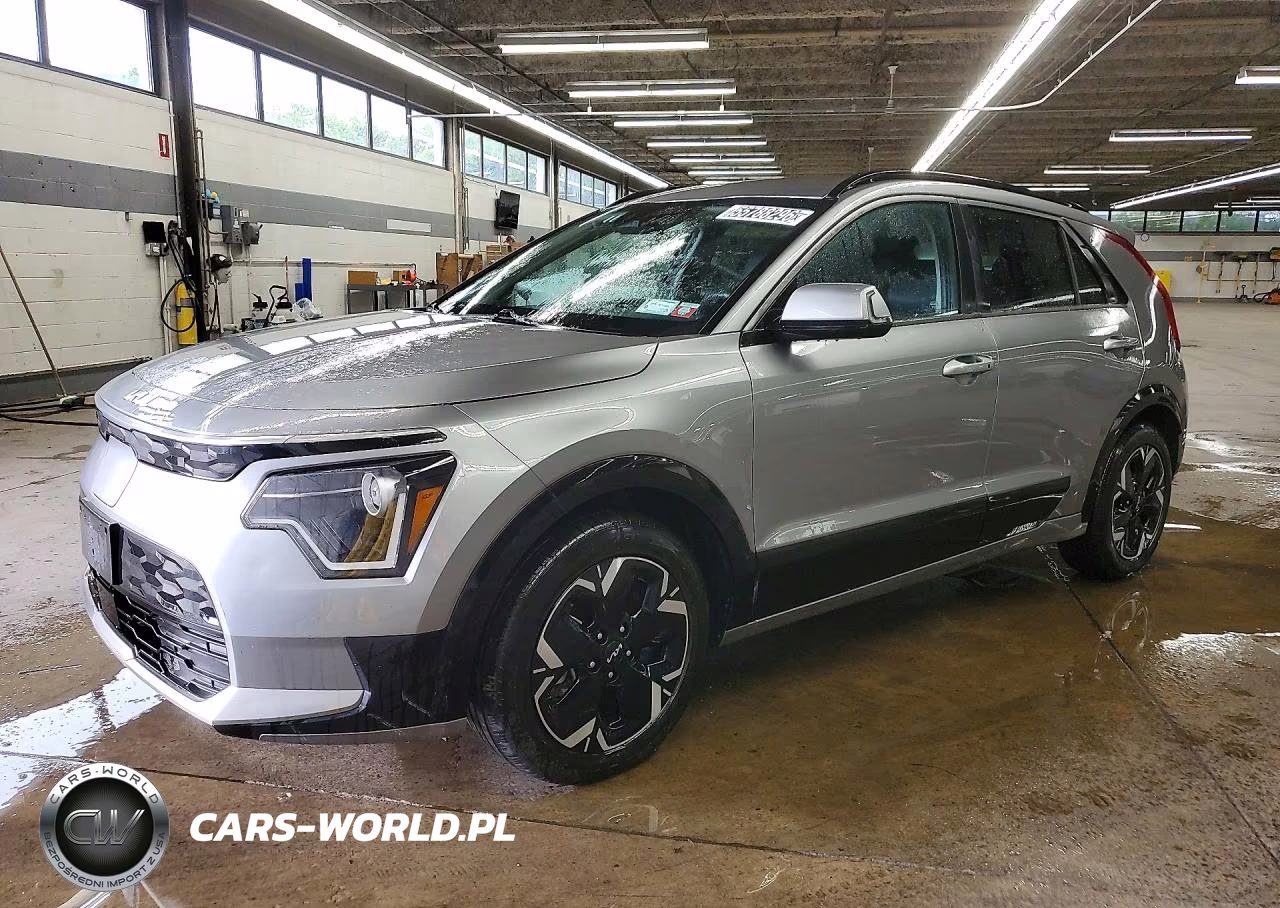 2023 Kia Niro Wind – zdjęcie 1 z 12