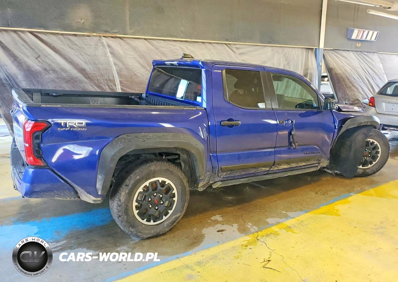 2025 Toyota Tacoma Trd Off-Road VIN:3TMLB5JN3SM188057 - 3