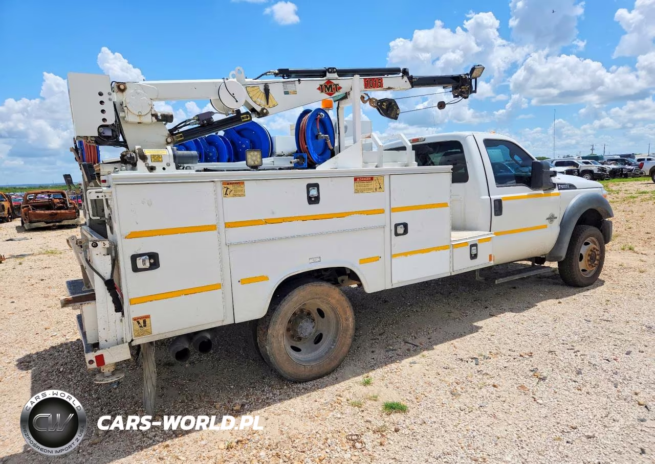 2015 Ford F550 Super Duty VIN:1FDUF5GT6FED59020 - 3