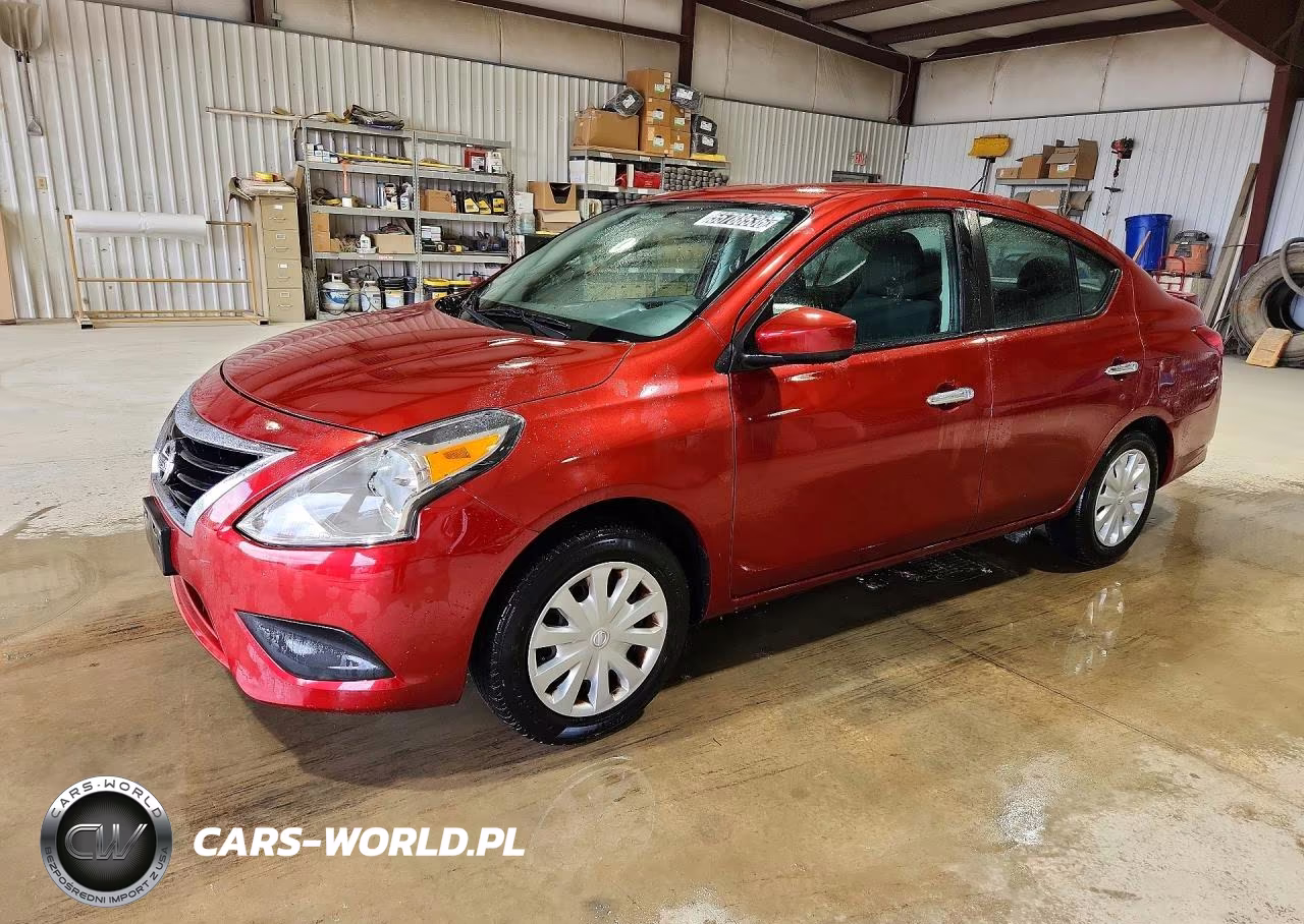2019 Nissan Versa Sv