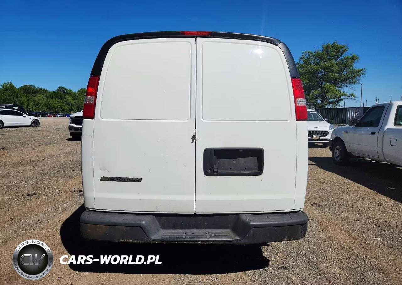 2019 Chevrolet Express G2500 VIN:1GCWGAFP1K1366563 - 6