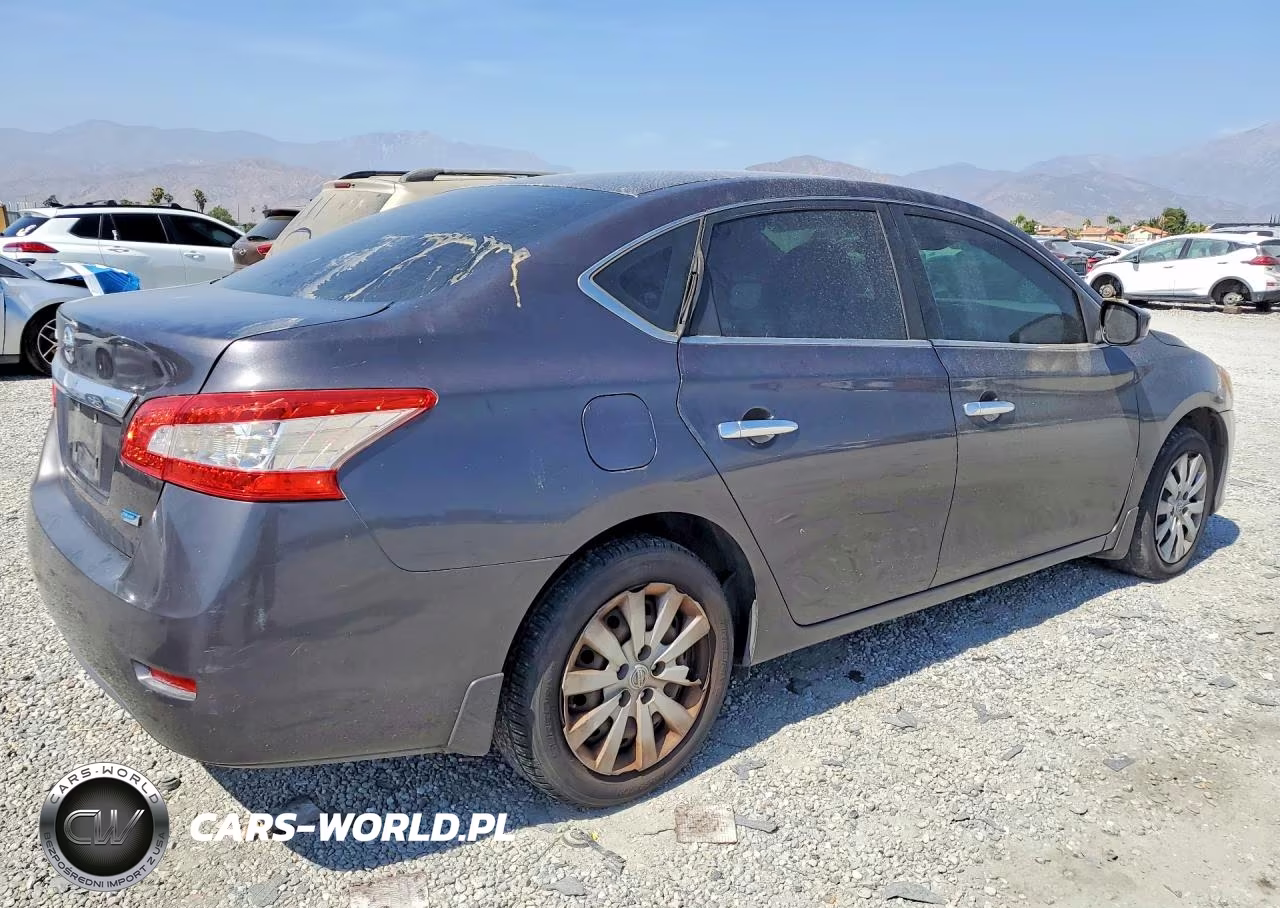 2014 Nissan Sentra S VIN:3N1AB7AP2EL678877 - 3