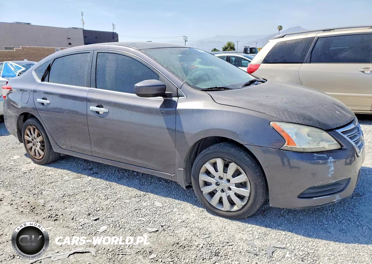 2014 Nissan Sentra S VIN:3N1AB7AP2EL678877 - 4
