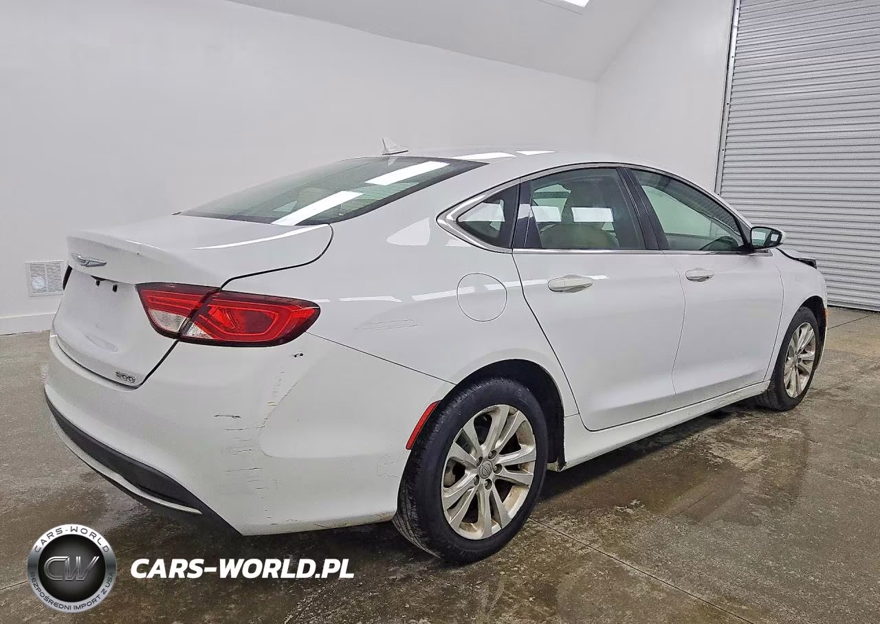 2017 Chrysler 200 Limited VIN:1C3CCCAB4HN511056 - 3