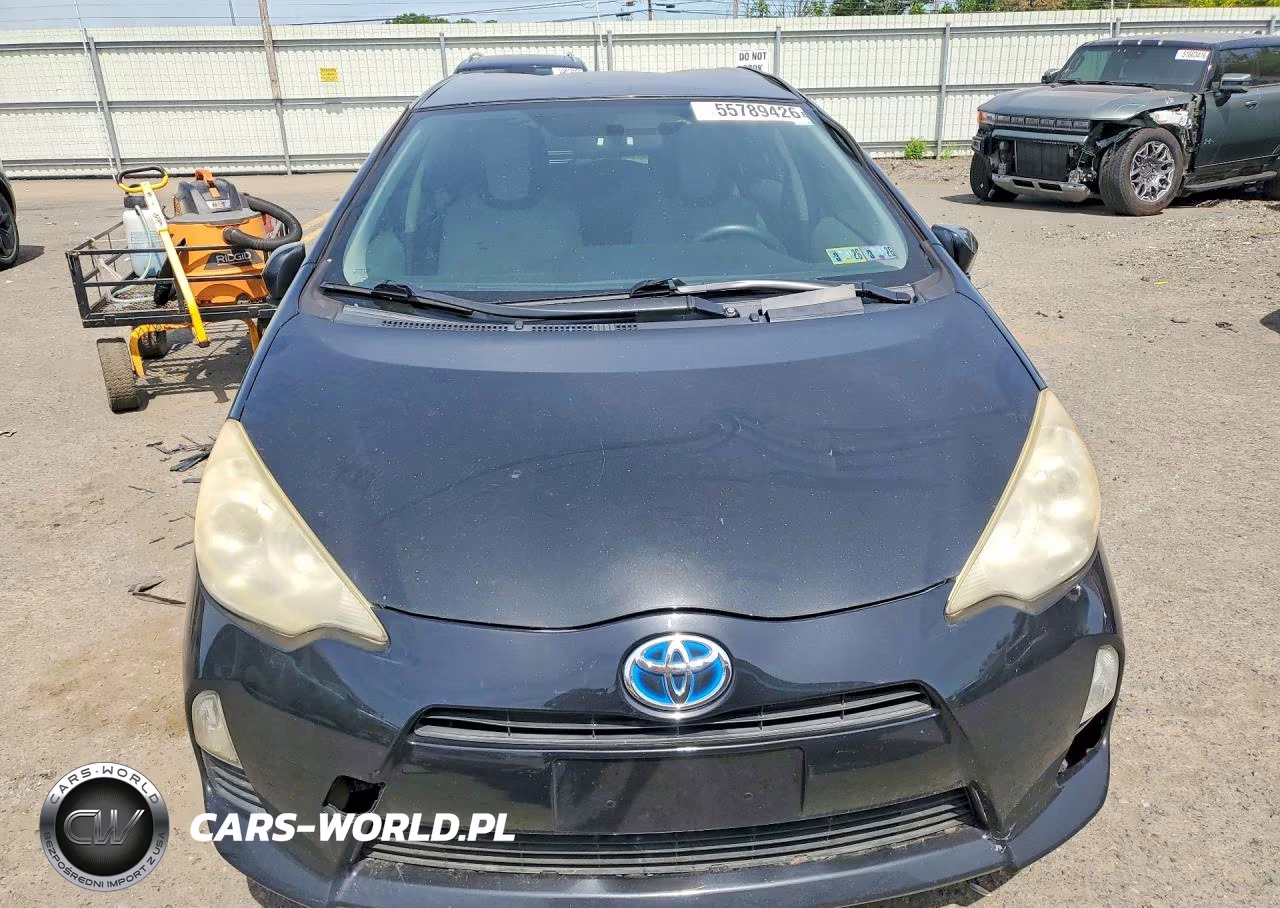 2012 Toyota Prius C One VIN:JTDKDTB35C1007577 - 5