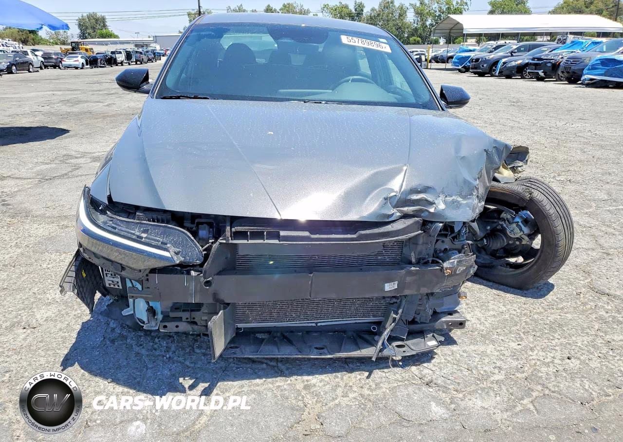 2025 Hyundai Elantra Sel Sport VIN:KMHLM4DG1SU079248 - 5