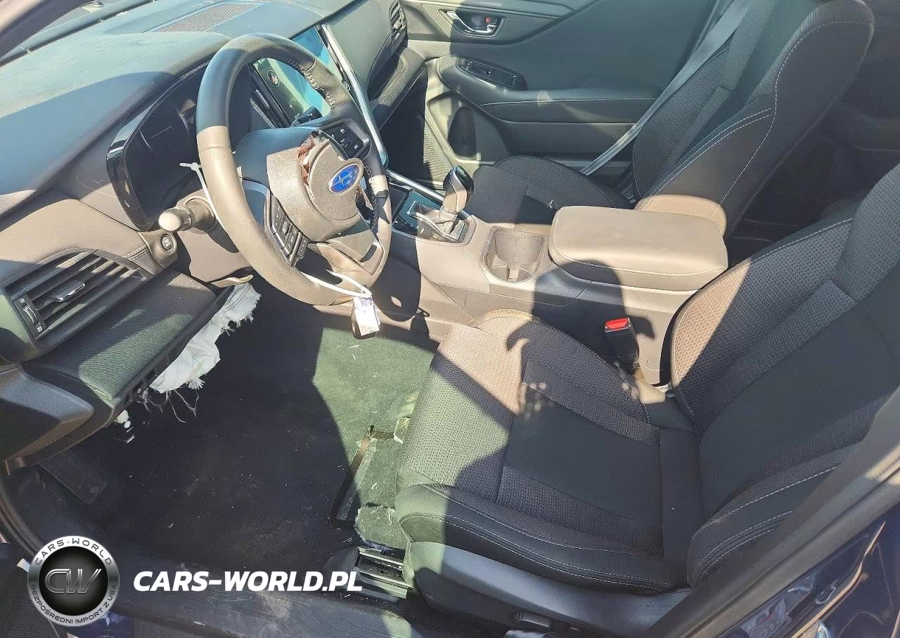 2025 Subaru Outback Premium VIN:4S4BTADC8S3137002 - 7