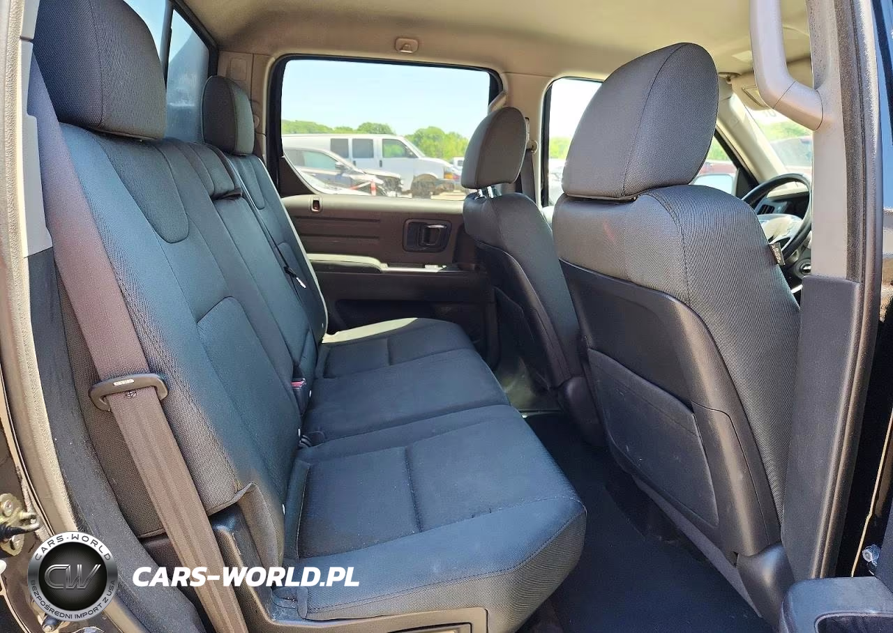 2014 Honda Ridgeline Sport VIN:5FPYK1F70EB009658 - 10