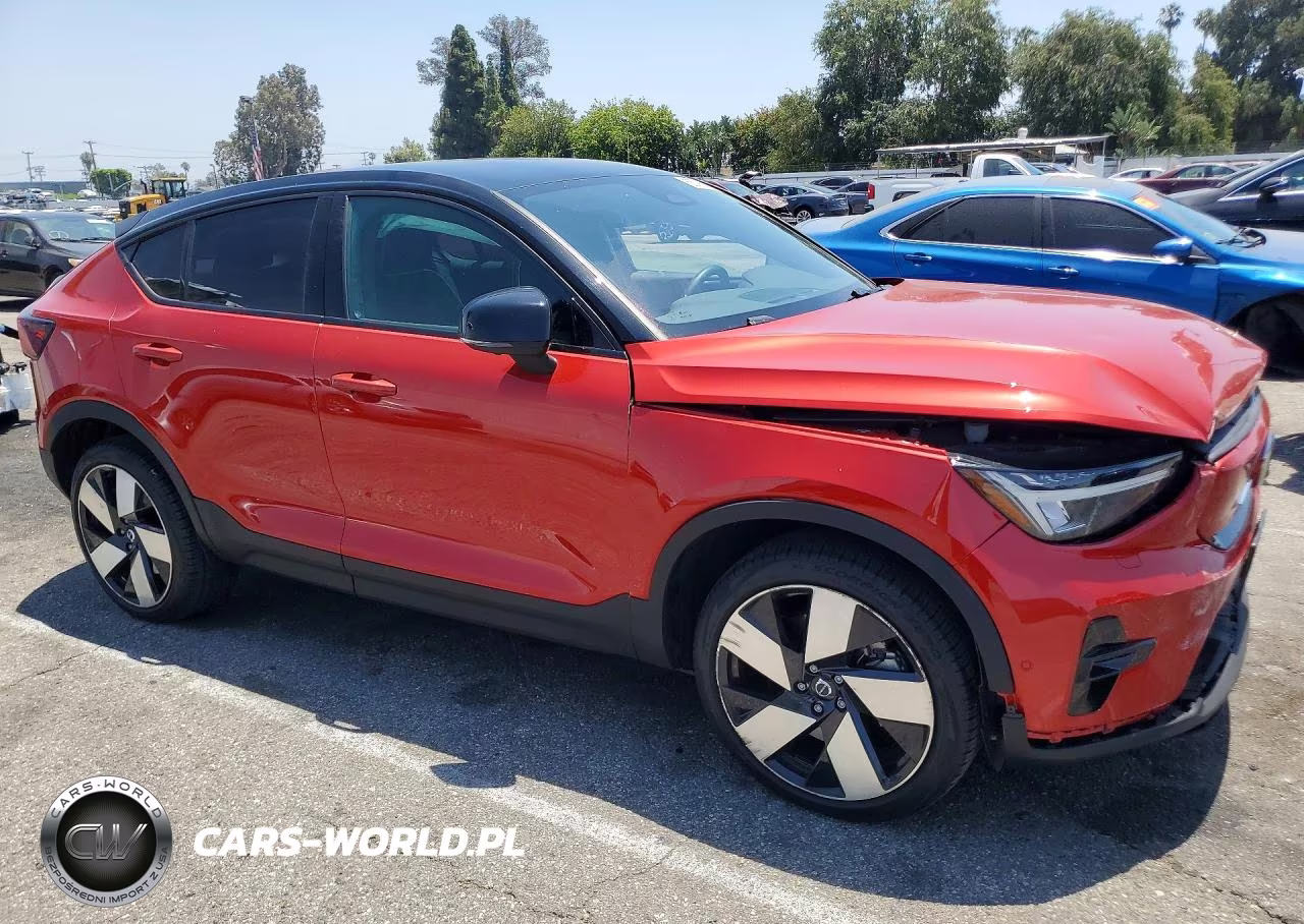 2022 Volvo C40 P8 Recharge Ultimate VIN:YV4ED3GB0N2008465 - 4