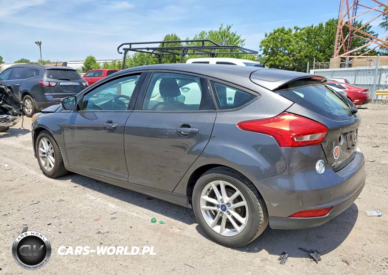 2016 Ford Focus Se VIN:1FADP3K23GL377725 - 2