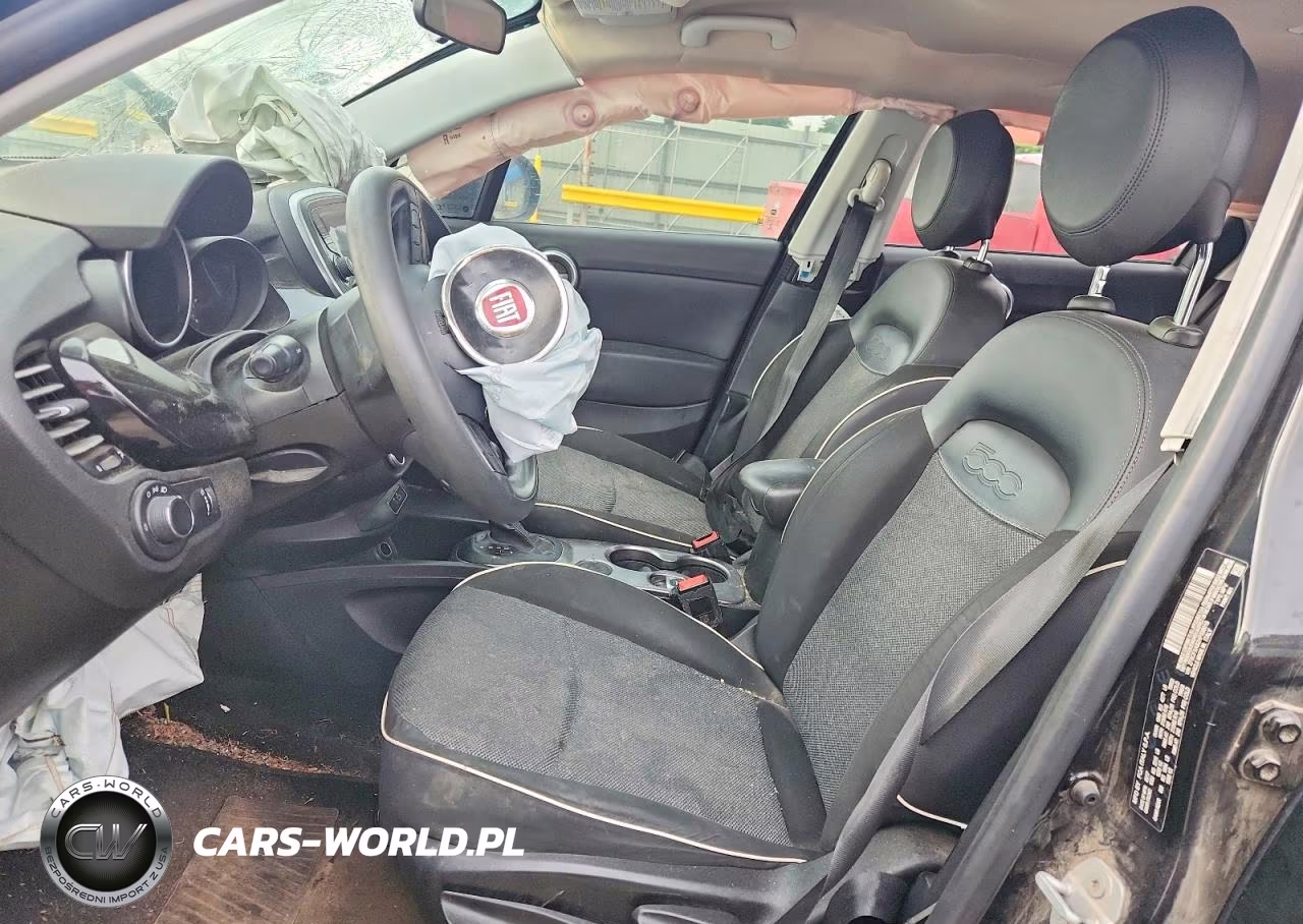 2017 Fiat 500X Pop VIN:ZFBCFXAB2HP598019 - 7