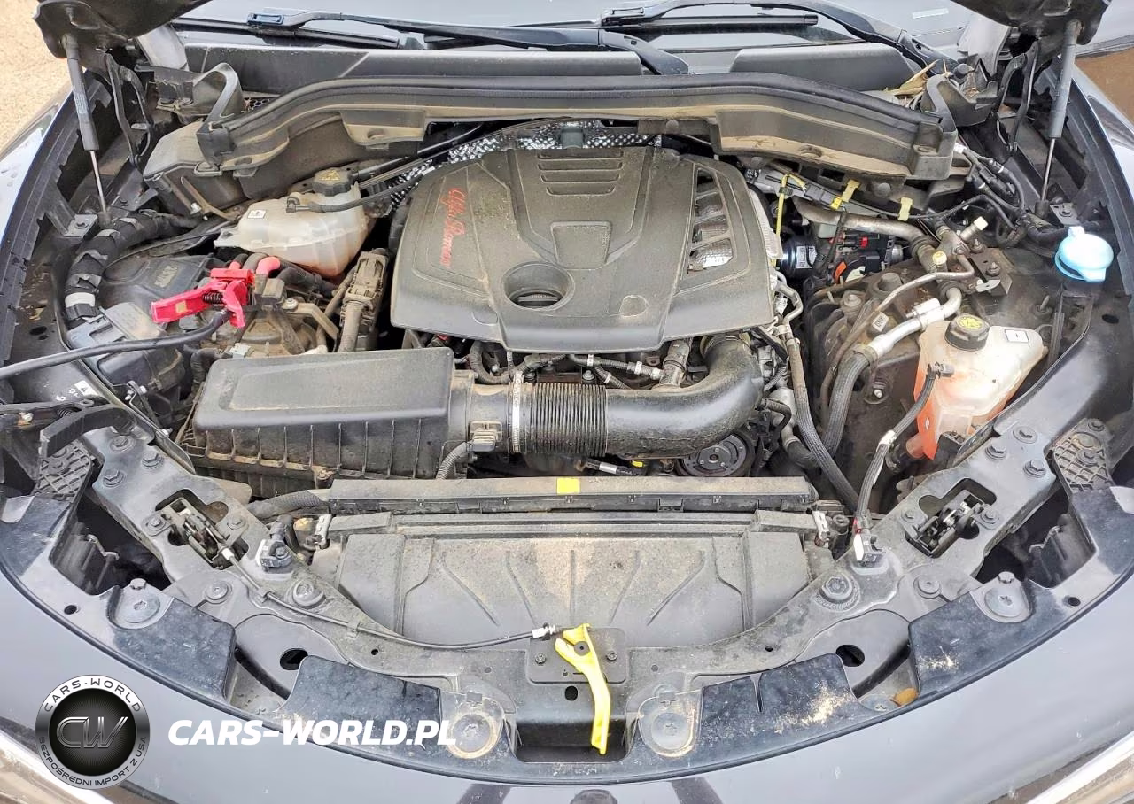2022 Alfa Romeo Stelvio Ti VIN:ZASPAKBN2N7D41017 - 11