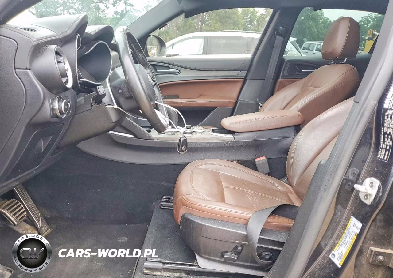 2022 Alfa Romeo Stelvio Ti VIN:ZASPAKBN2N7D41017 - 7