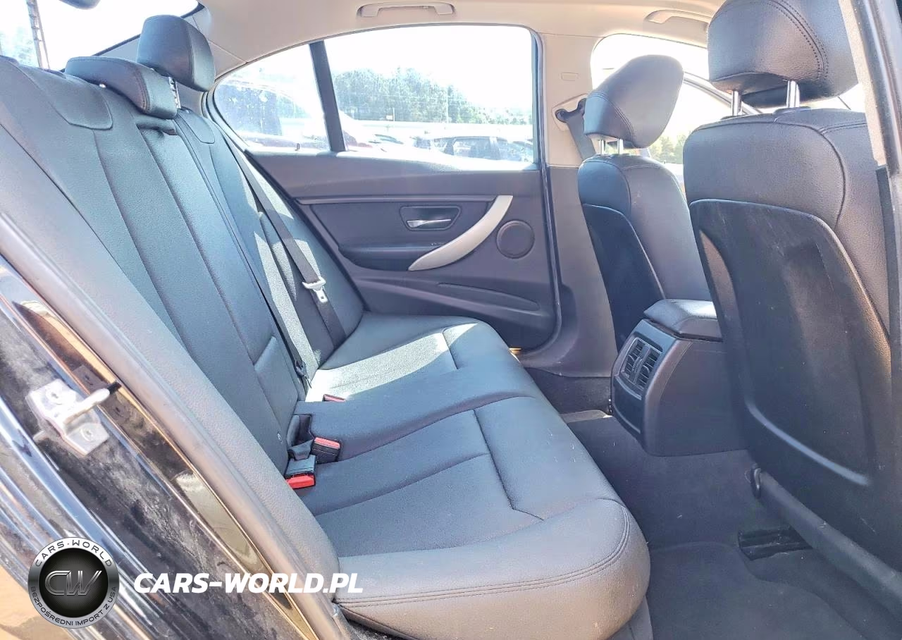 2017 BMW 320 Xi VIN:WBA8A3C30HK692958 - 10