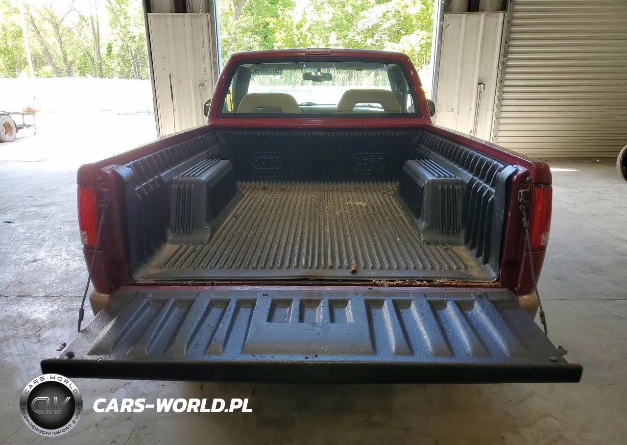 1996 Chevrolet S10 Long Life Vehicle VIN:1GCCS14XXT8181344 - 6