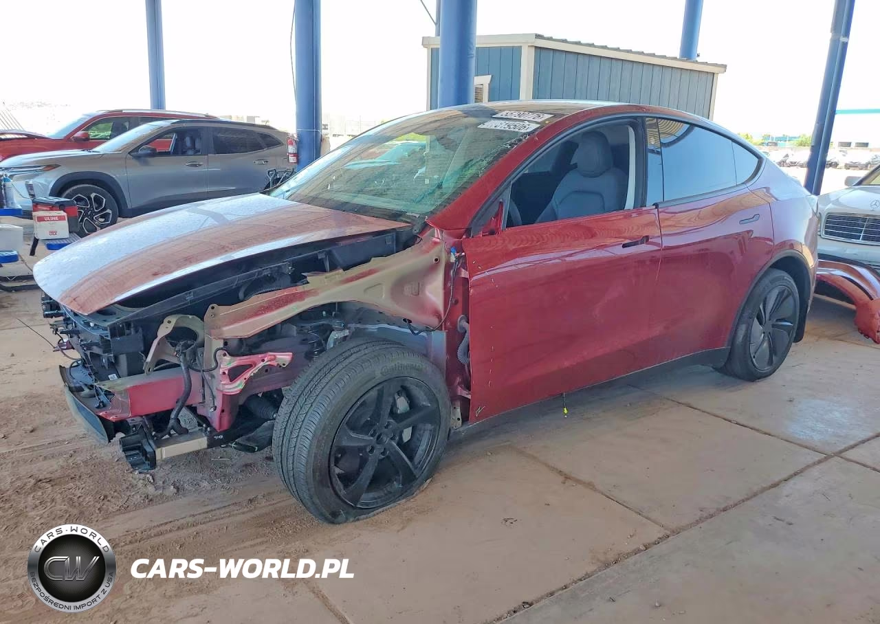 2026 Tesla Model Y – zdjęcie 1 z 14