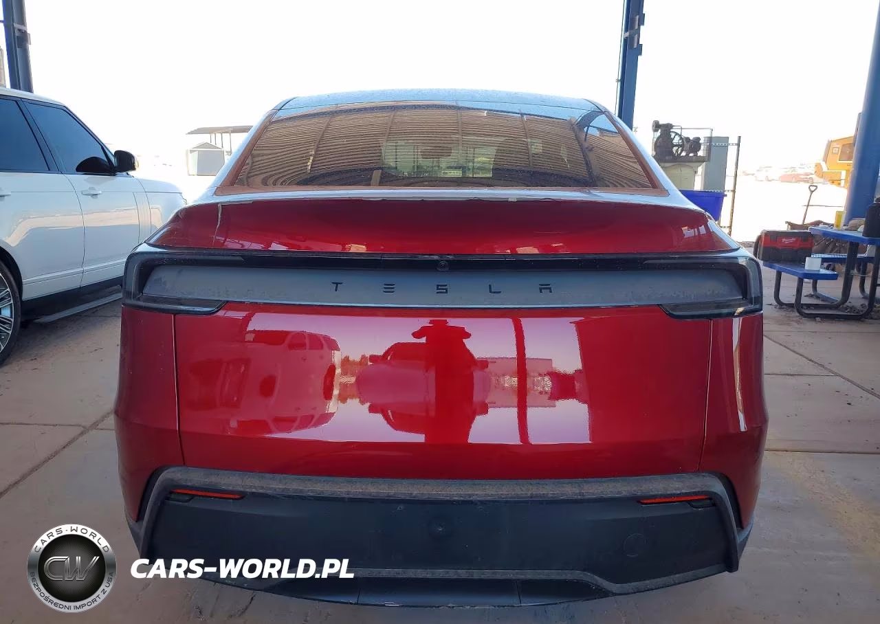 2026 Tesla Model Y VIN:7SAYGDED4TF421858 - 6