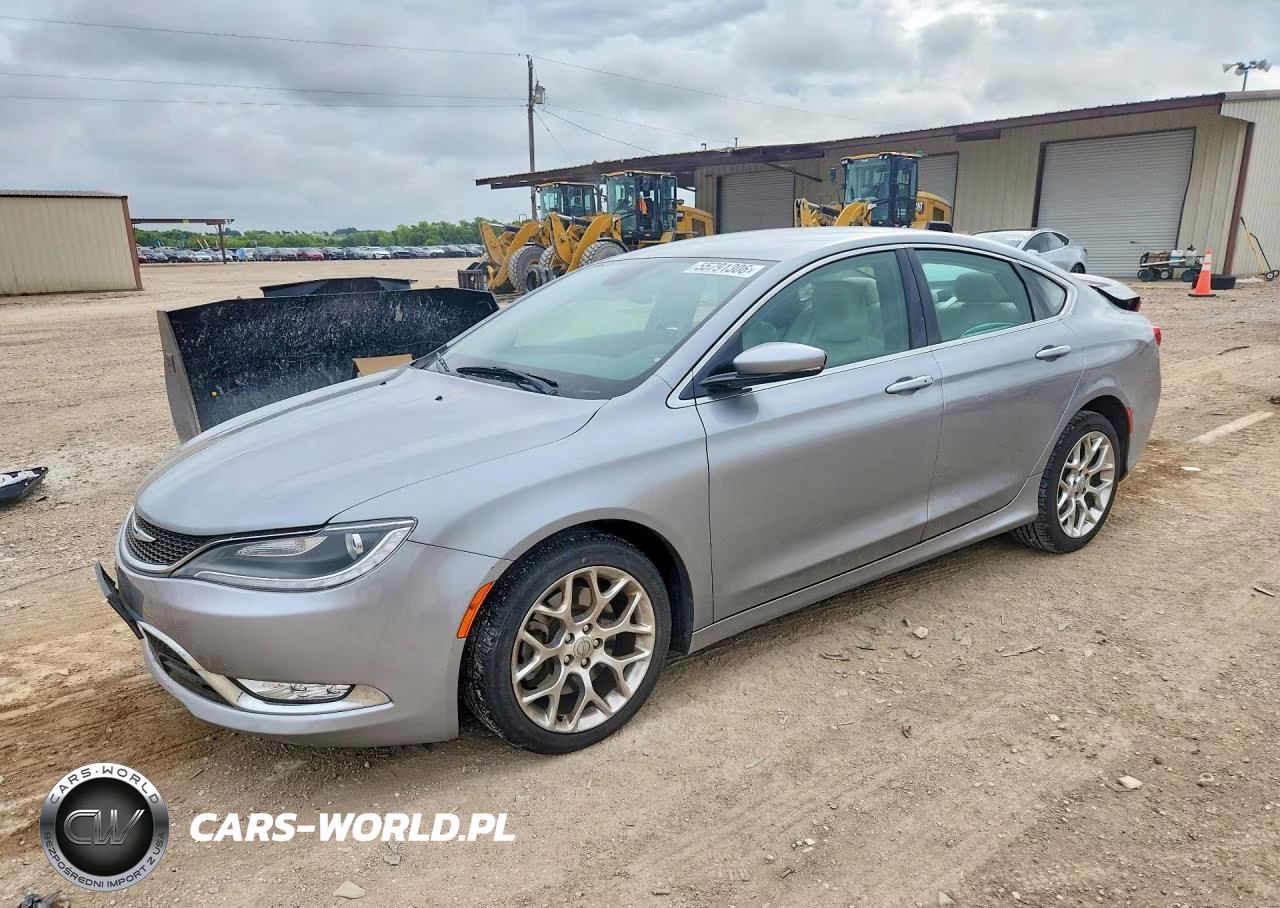 2015 Chrysler 200 C – zdjęcie 1 z 12