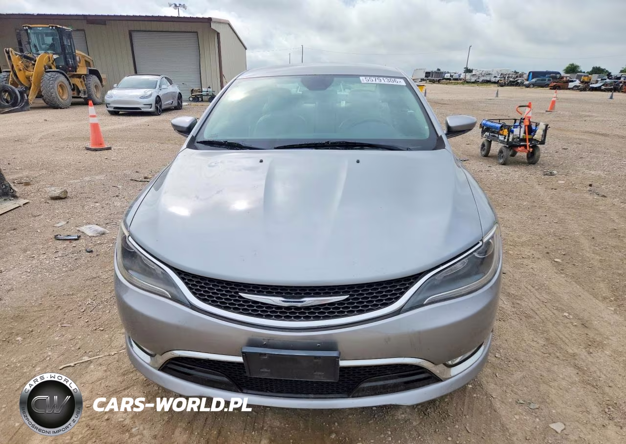 2015 Chrysler 200 C VIN:1C3CCCEG7FN523687 - 5