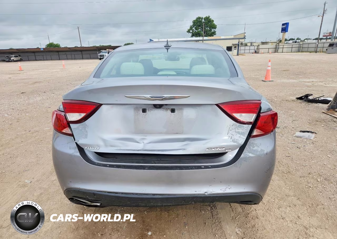 2015 Chrysler 200 C VIN:1C3CCCEG7FN523687 - 6