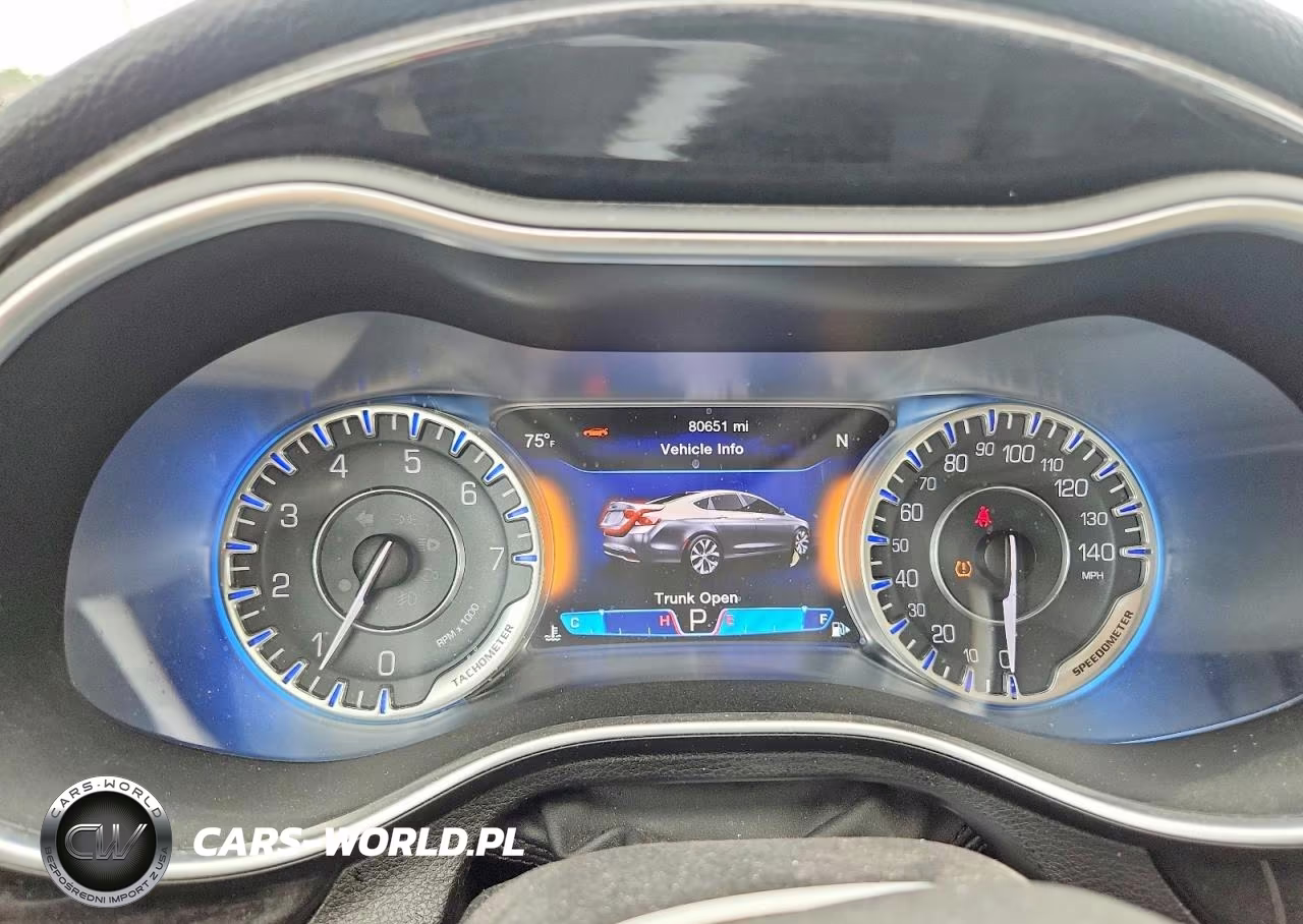 2015 Chrysler 200 C VIN:1C3CCCEG7FN523687 - 9