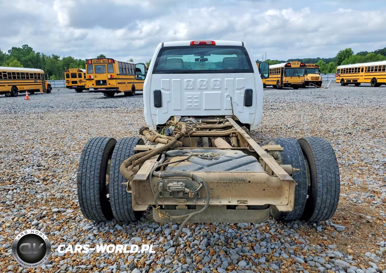 2015 Chevrolet Silverado C3500 VIN:1GB3CYC80FF637808 - 6