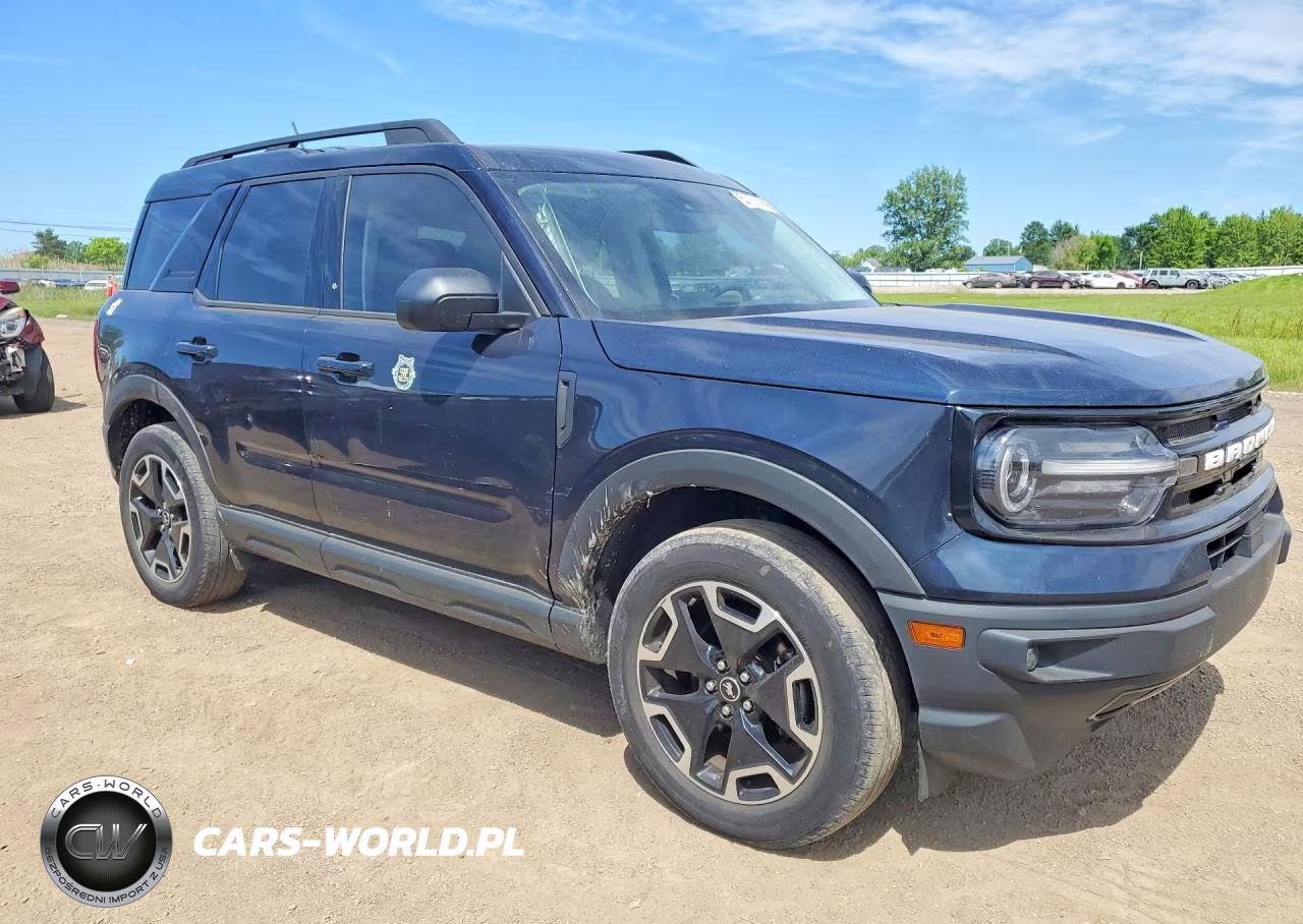 2021 Ford Bronco Sport Outer Banks VIN:3FMCR9C64MRB07402 - 4