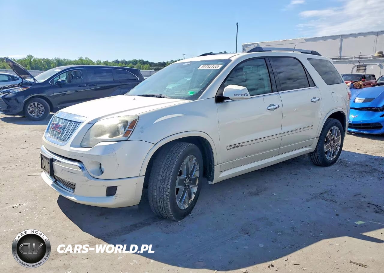 2011 GMC Acadia Denali