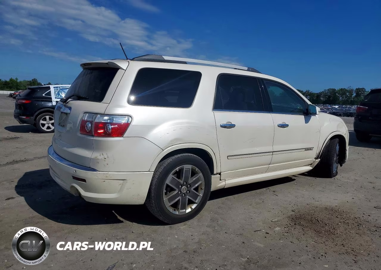 2011 GMC Acadia Denali VIN:1GKKRTED8BJ371596 - 3