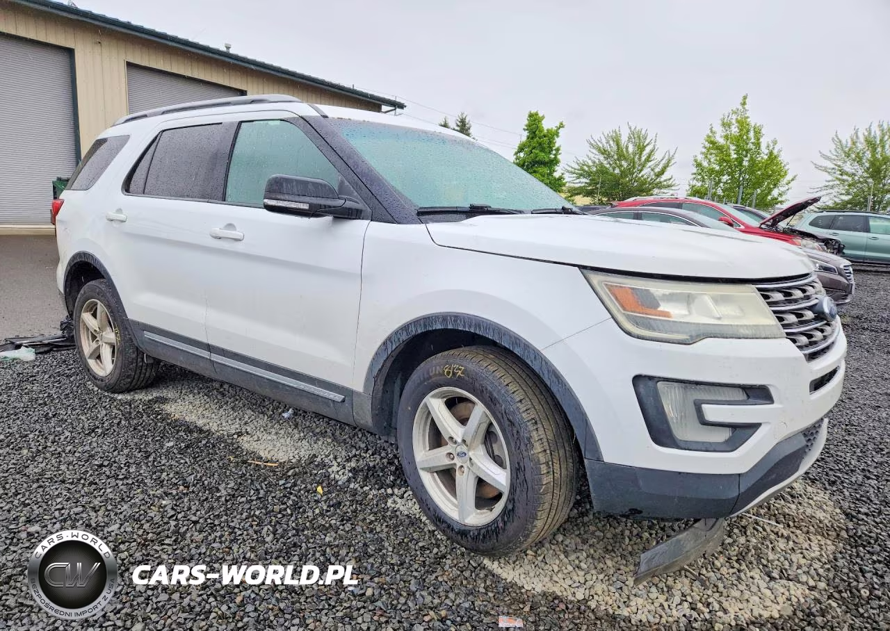 2016 Ford Explorer Xlt VIN:1FM5K8D85GGD06204 - 4